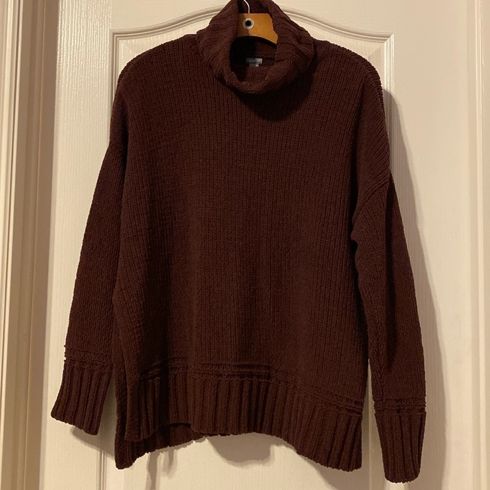 Aerie Burgundy Chenille Oversized Turtleneck Sweater Size Small NWOT - Picture 2 of 9